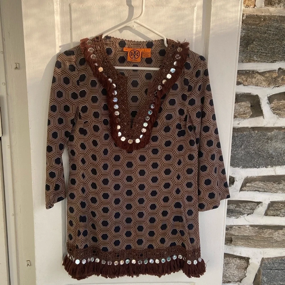 Tory Burch Brown tunic top with MIRROR CIRCLE TRIM AROUND NECK & Bottom size 2 - Picture 14 of 15